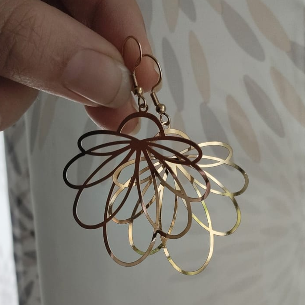 Blüte Edelstahl Ohrhaken gold