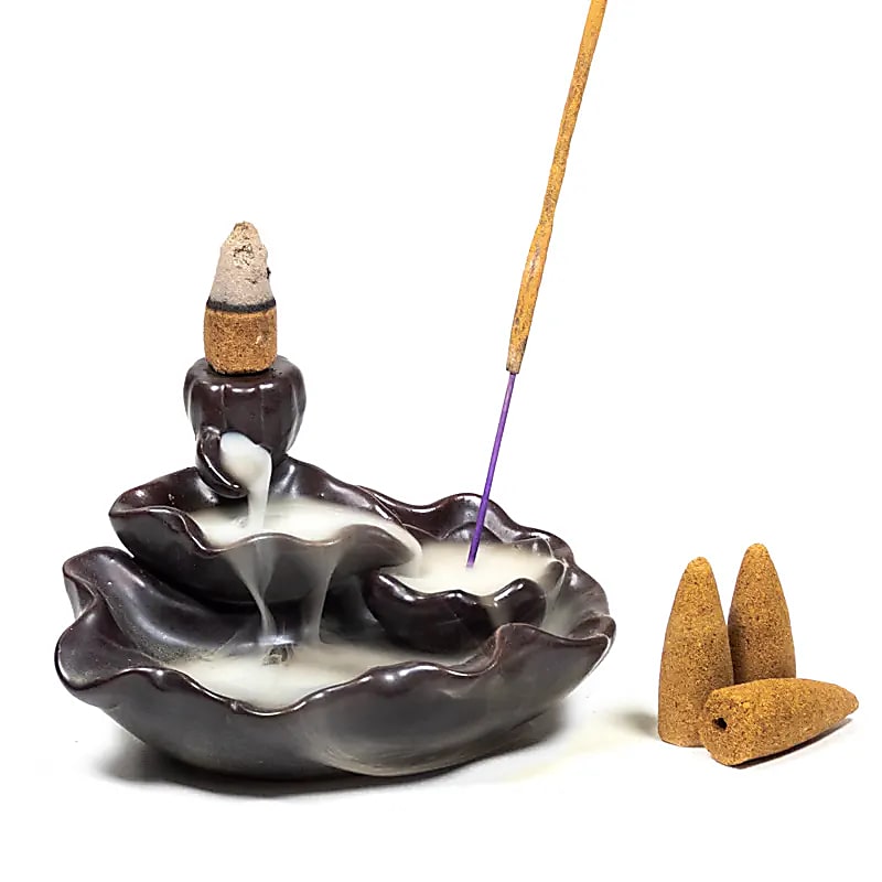 Wasserfall mit Lotus - Backflow Kegelhalter