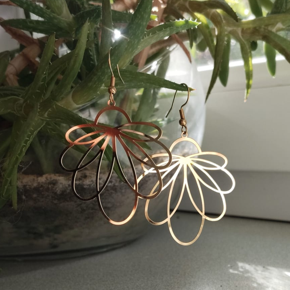 Blüte Edelstahl Ohrhaken gold
