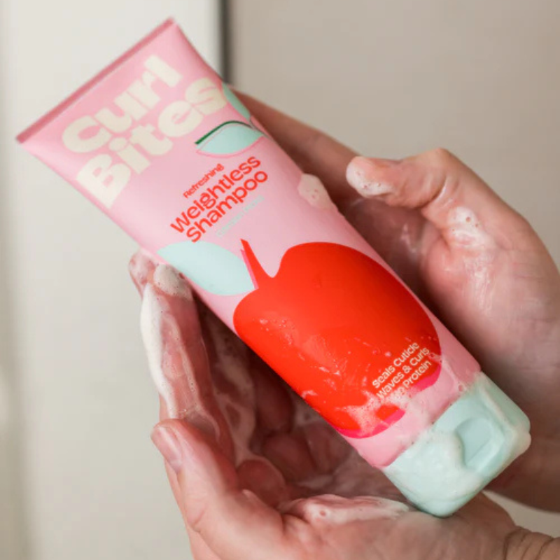 Refreshing Weightless Shampoo