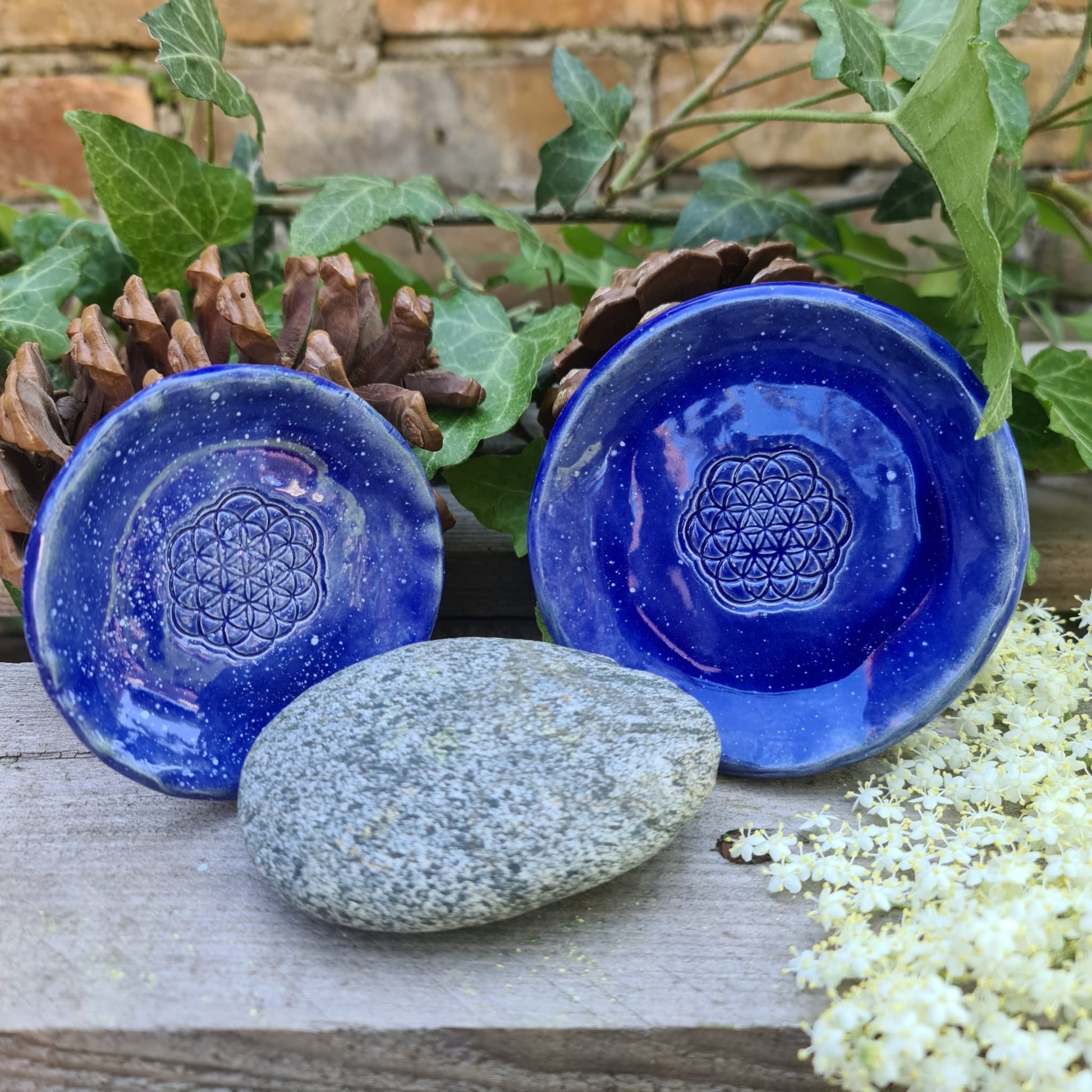 Kerzenteller "Sternenblau" mit Blume des Lebens