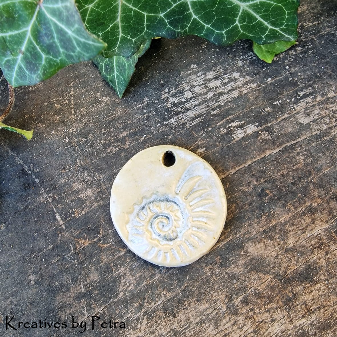 Extra für dich - Rundes Energie-Amulett groß