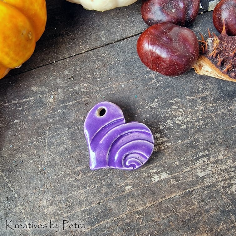 Extra für dich - Herzförmiges Energie-Amulett groß